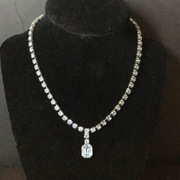 Gorgeous Faux diamond necklace by La-Rel - Picture 1 of 5